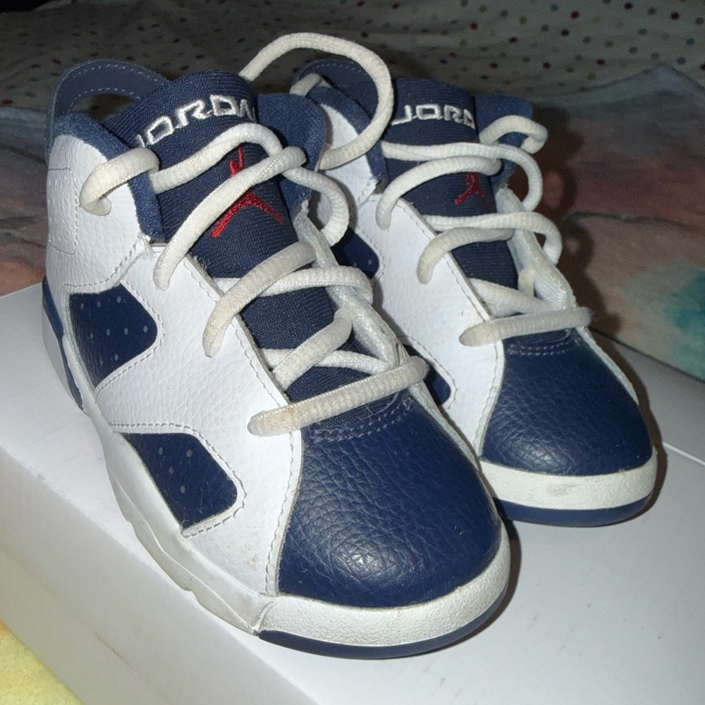 Jordan Kids Navy and White Retro-Style Sneakers